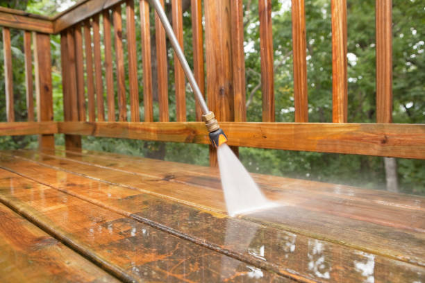 Why Choose Our Certified Pressure Washing Experts for Your Project Needs in Urbancrest, OH?